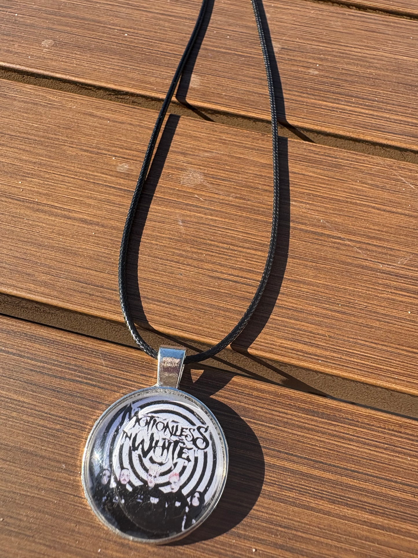 Motionless in White chocker necklace