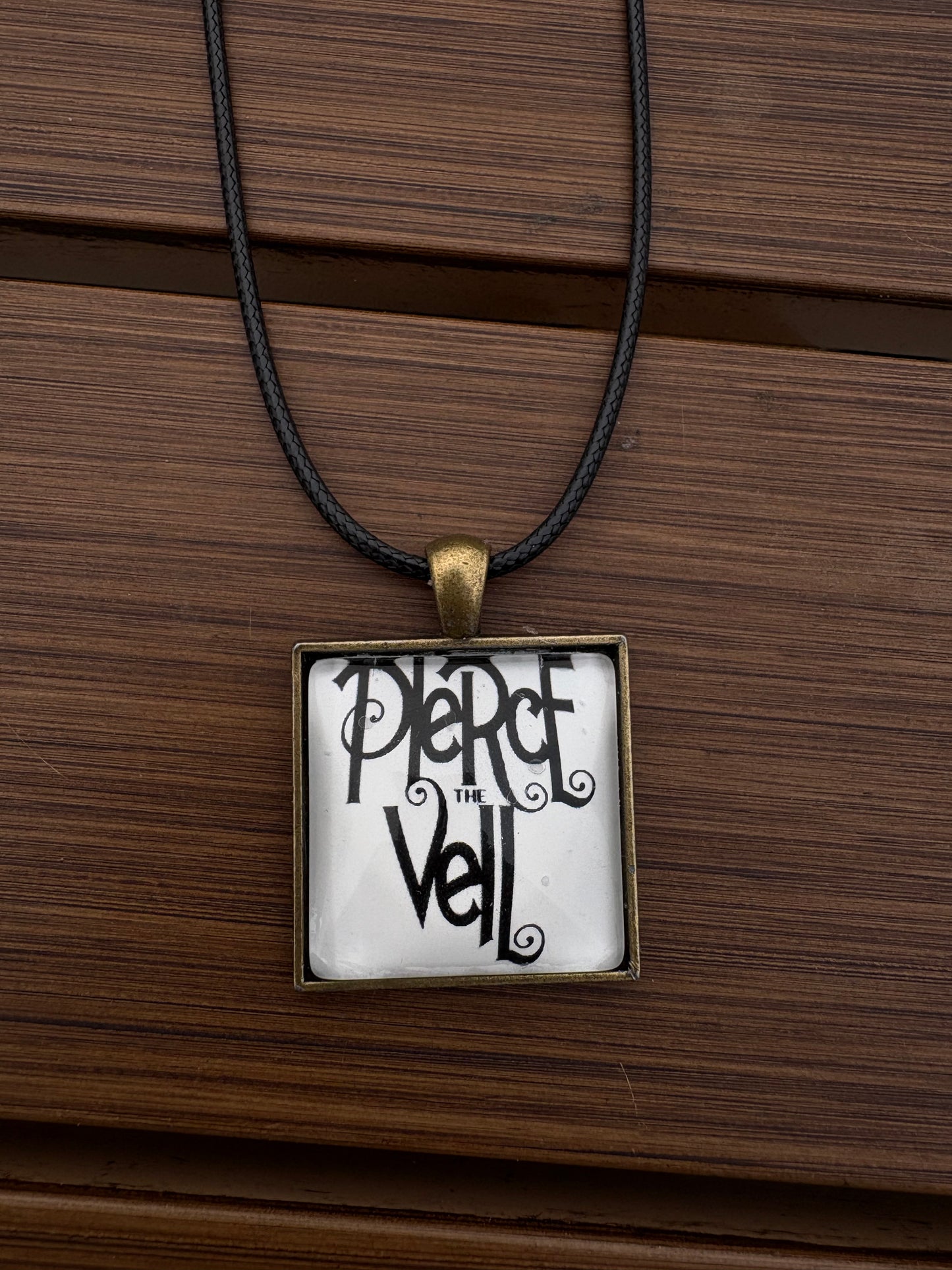 Pierce the Veil ‼️(Handmade) choker necklace