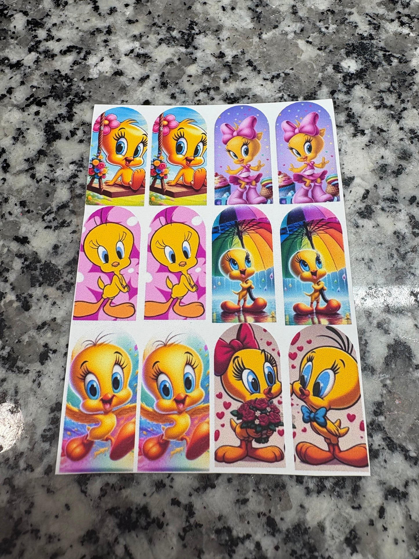 Tweety Bird #1 (water slide) Nail Art Decals