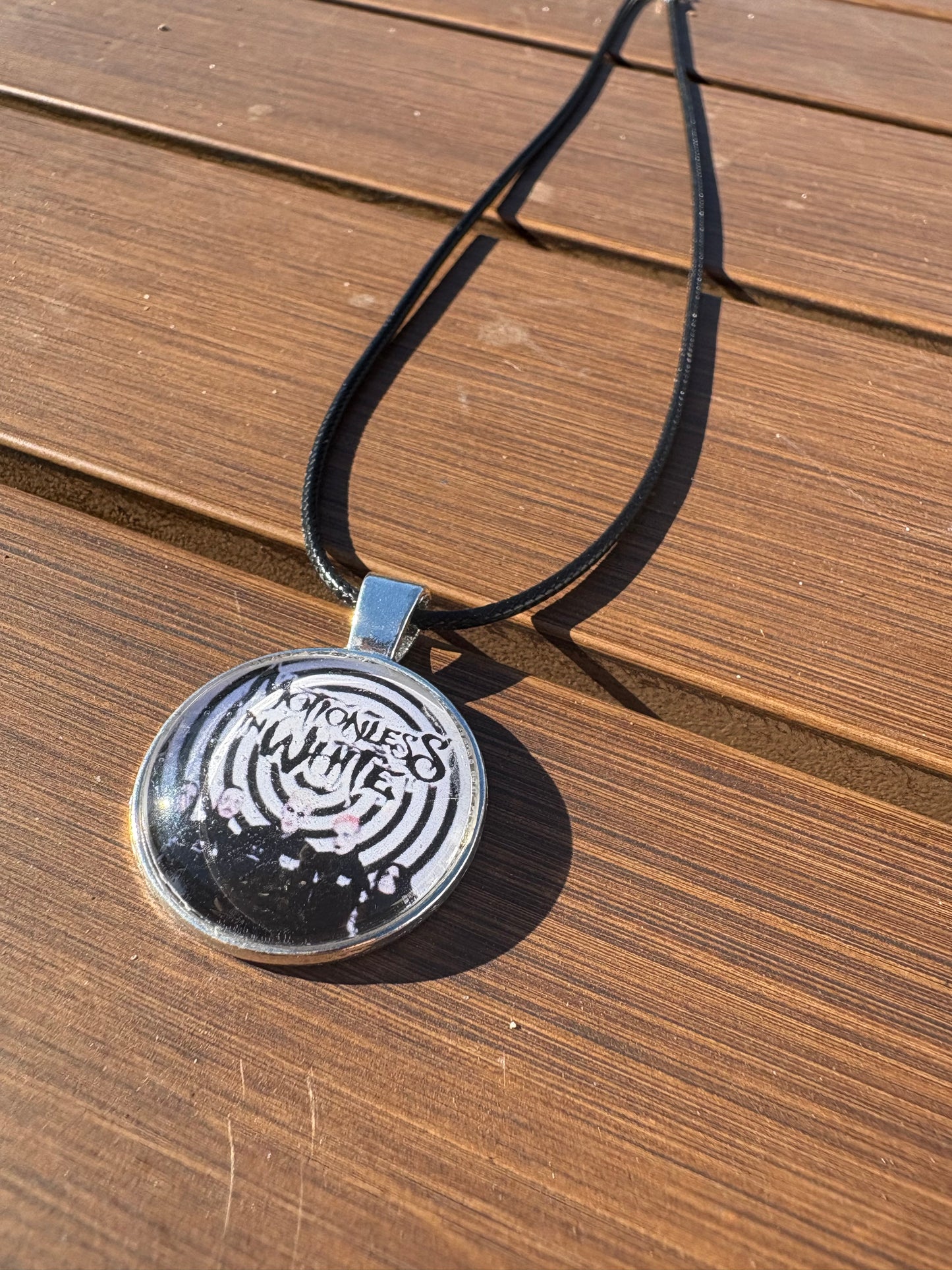 Motionless in White chocker necklace